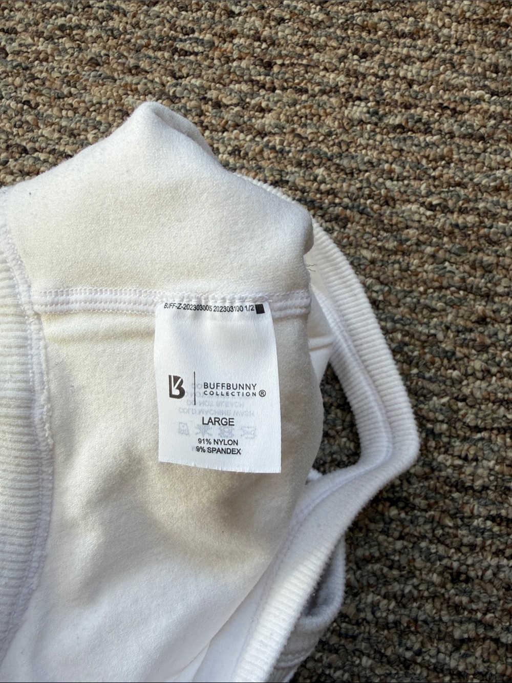 BuffBunny White Ribbed Cropped Tank - Picture 4 of 4